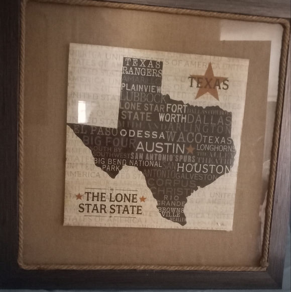 Decor - Picture 3 of 4